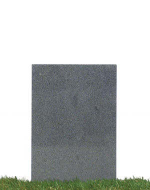 Gravstein i mørk grå granitt fra Sigvartsen Steinindustri